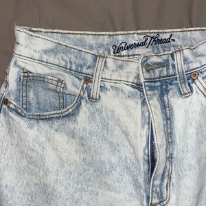 Universal Thread Vintage Straight Jeans